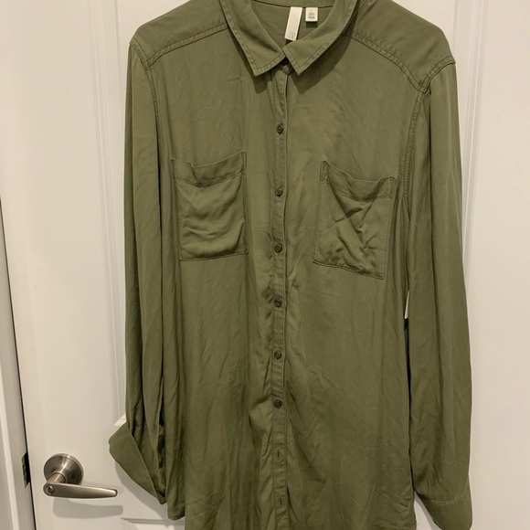 BP Woven Twill Tunic - Picture 3 of 8